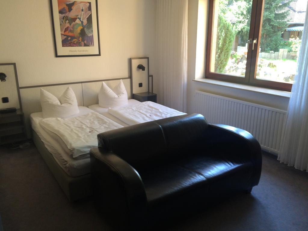 Hotel Aris Sarstedt Chambre photo