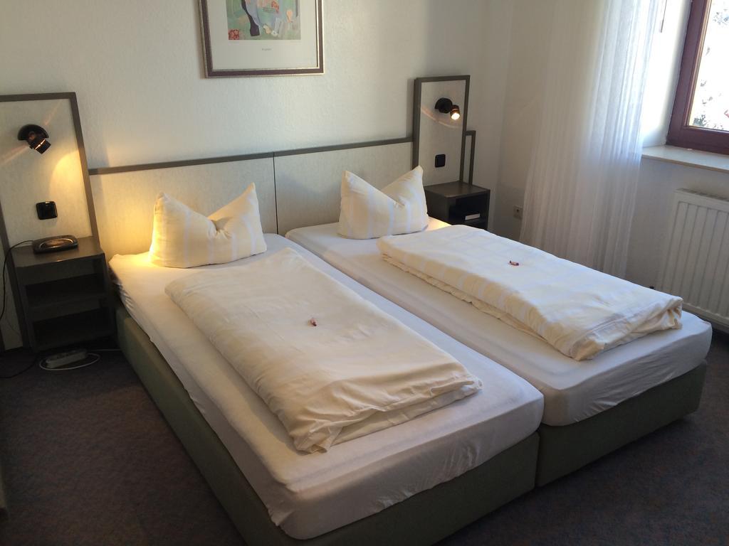 Hotel Aris Sarstedt Extérieur photo
