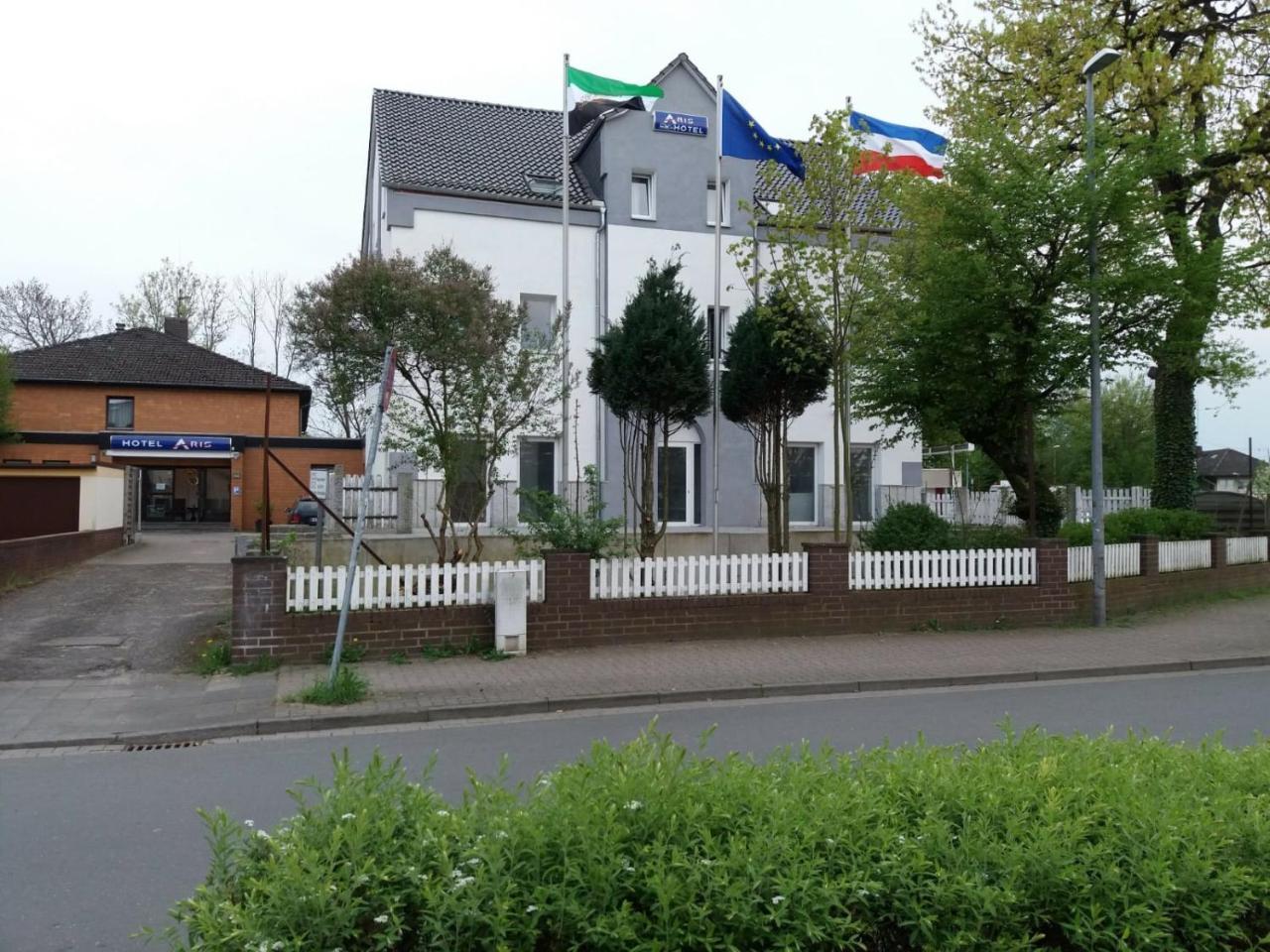 Hotel Aris Sarstedt Extérieur photo