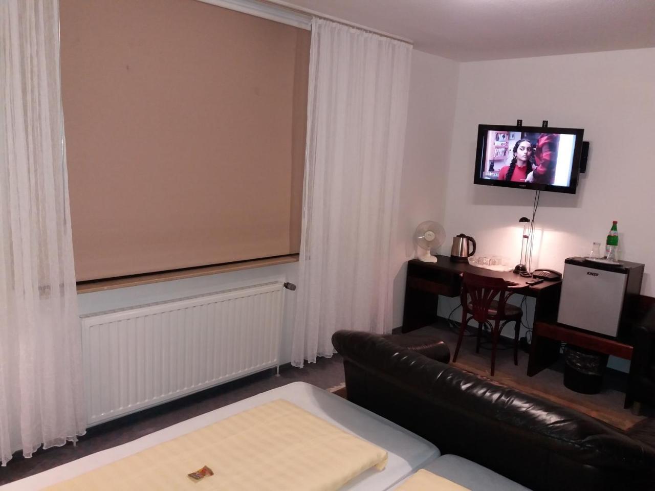 Hotel Aris Sarstedt Extérieur photo