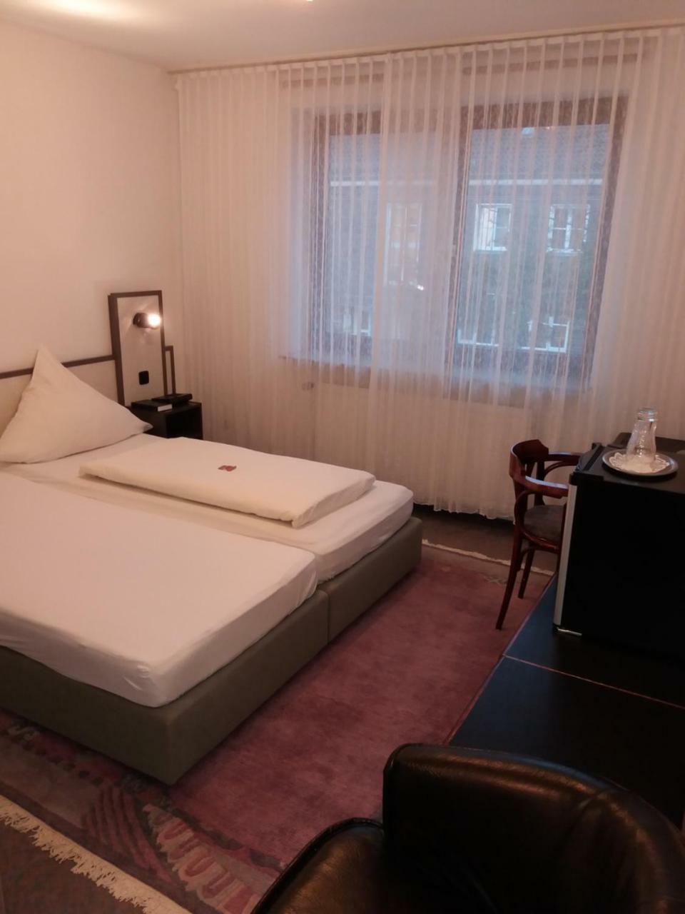 Hotel Aris Sarstedt Extérieur photo